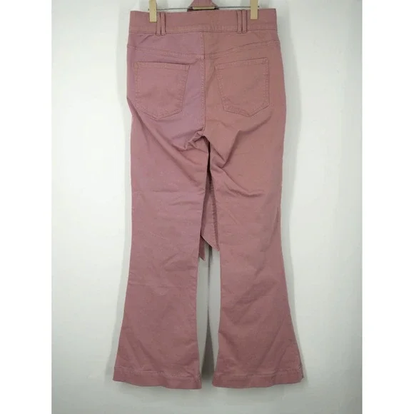 NWOT Express Bell Flare Mid Rise Belted Jeans Pink 6R - Picture 2 of 5